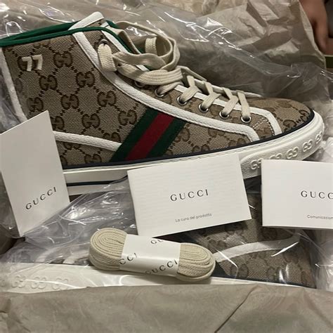 Tax-Free GUCCI Shoe